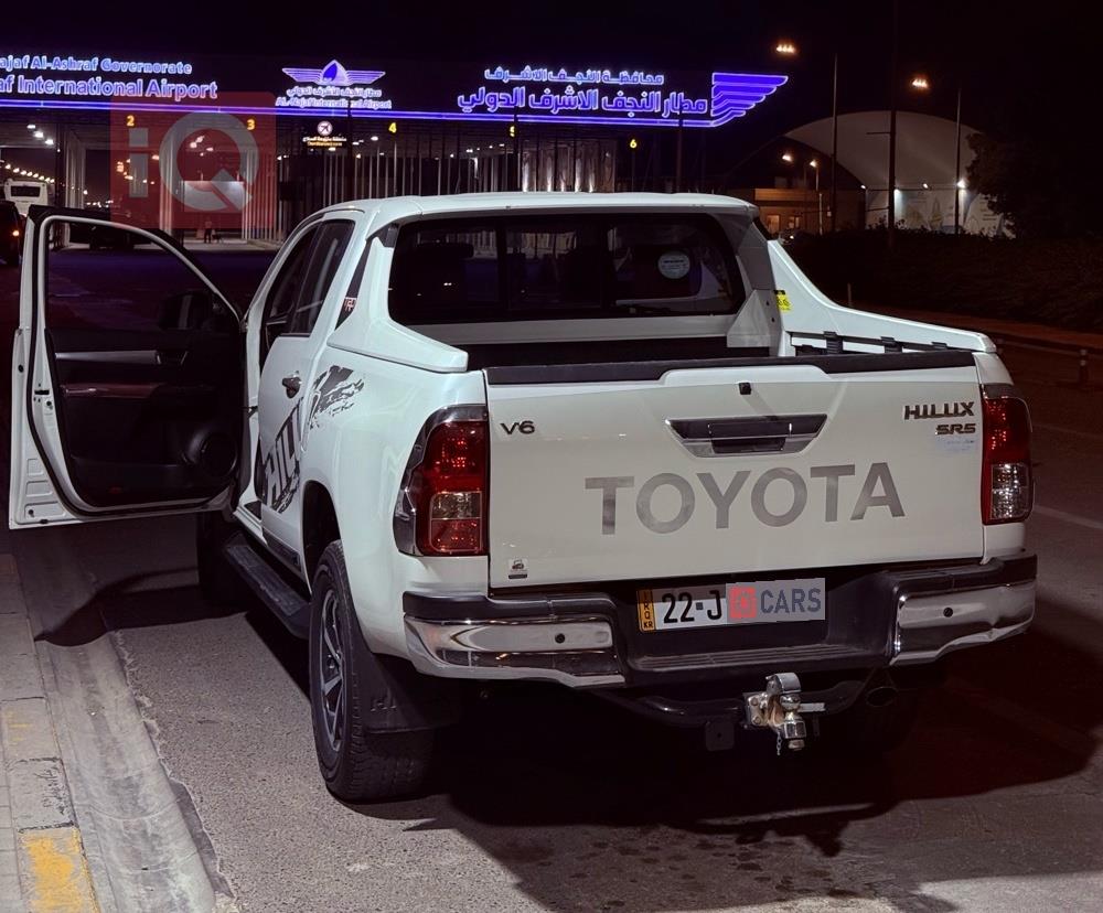 تويوتا هايلوكس